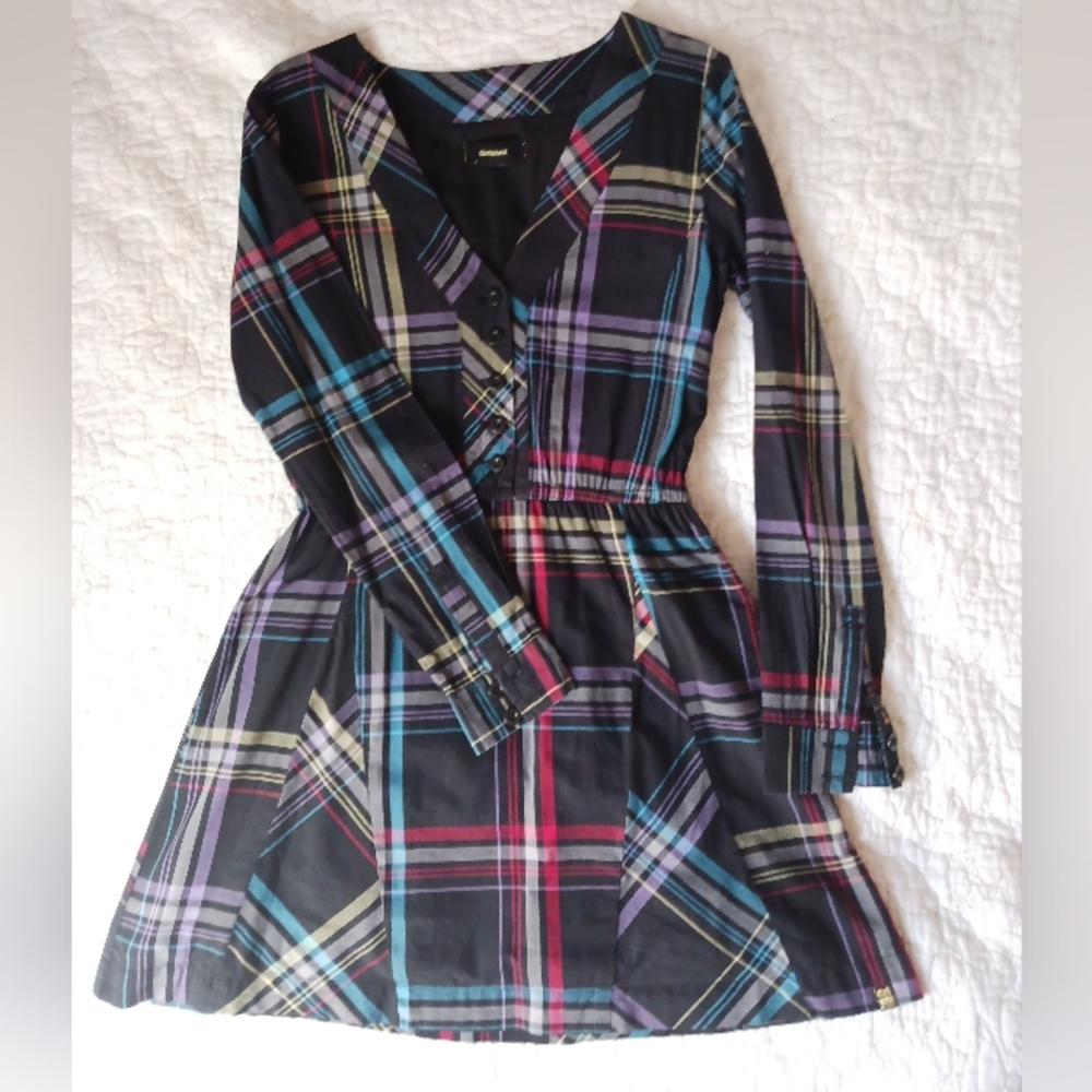 Dress - Picture 4 of 4